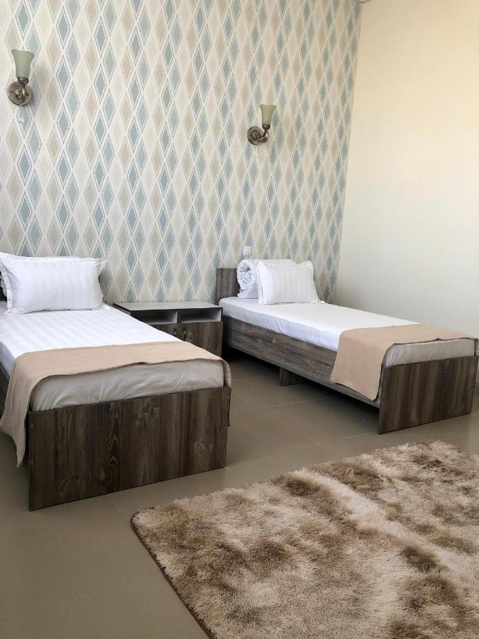 Tarlan Hotel 악타우 외부 사진